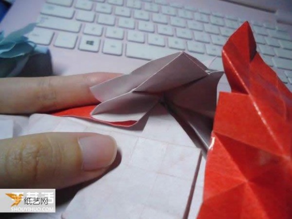 Super complicated kissing fish heart origami illustration process