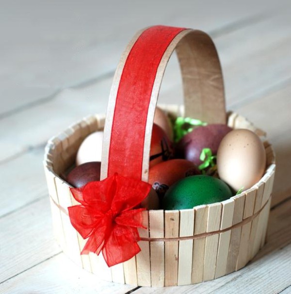 Tutorial on how to use clothespins to make cute Japanese baskets