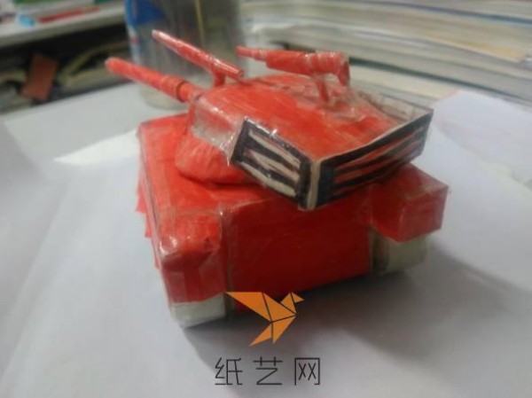 Beautiful paper tank model