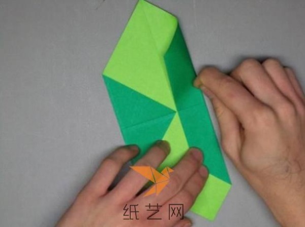 Exquisite handmade origami tank making tutorial