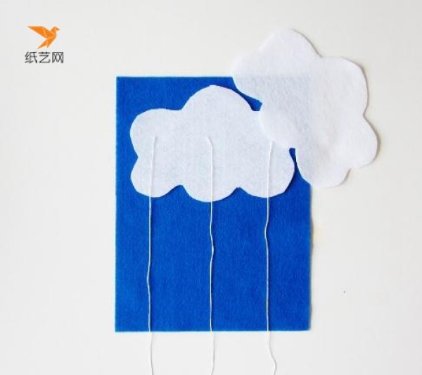 Tutorial on how to make small cloud decorations made of non-woven fabrics