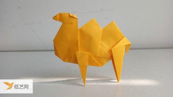 How to fold a paper Bactrian camel with step-by-step illustrated tutorial