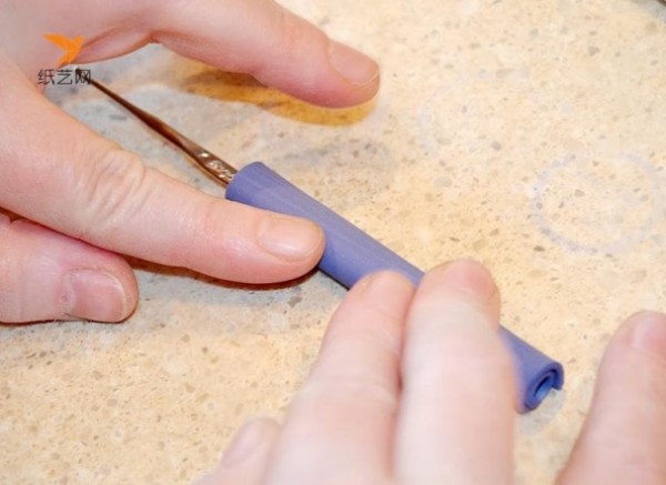 Make beautiful crochet handles by hand using ultra-lightweight clay