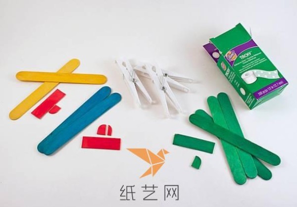 Tutorial on making handmade small airplane toys for Childrens Day