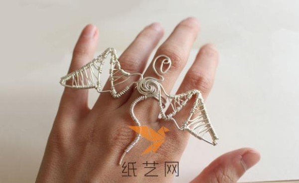 Super cool braided dragon ring Valentine’s Day gift making tutorial