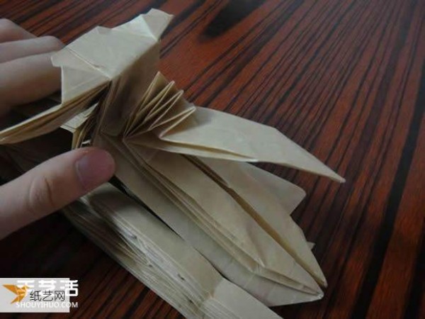 Origami tutorial for Shakugan anime character Shana