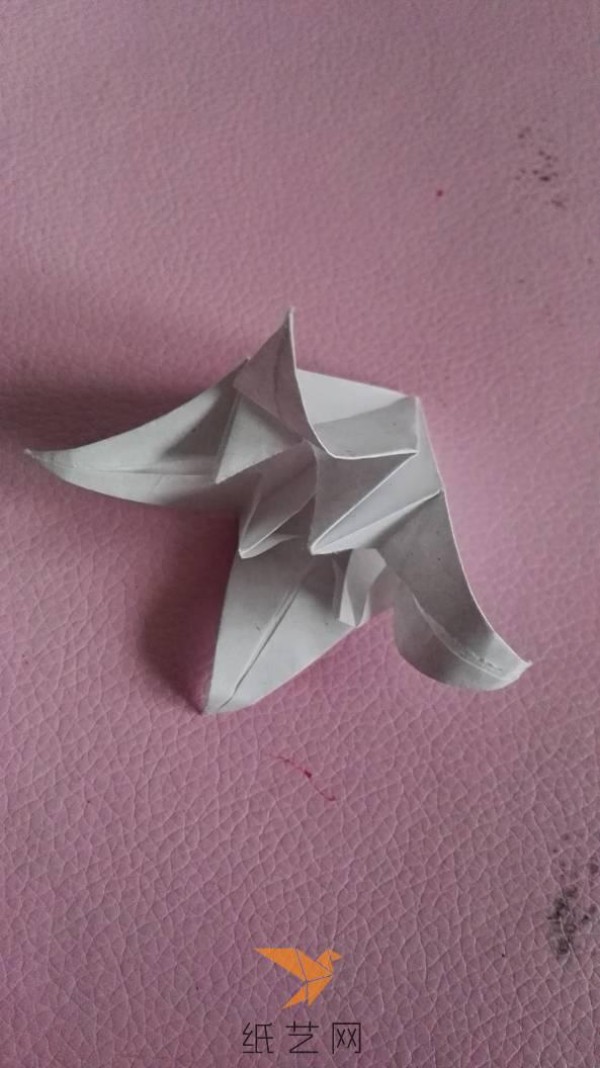 Feitian Ge Origami Flower Tutorial: Lily Origami Tutorial