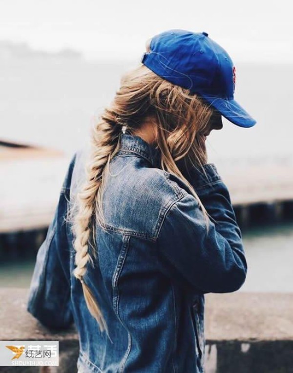 Haven’t styled your hair in winter? 3 basic hat styles to highlight fashion