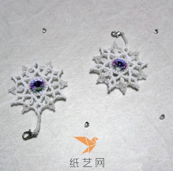 Christmas Decorative Beaded Snowflake Making Tutorial