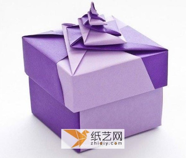 Illustrated tutorial on making handmade origami New Year gift boxes