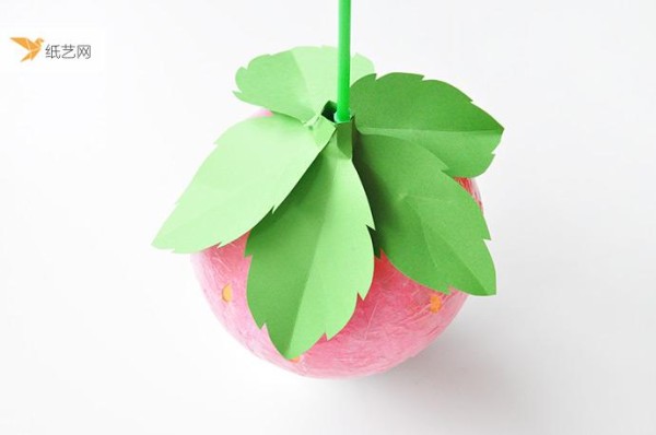 Paper Craft Strawberry Chandelier Tutorial