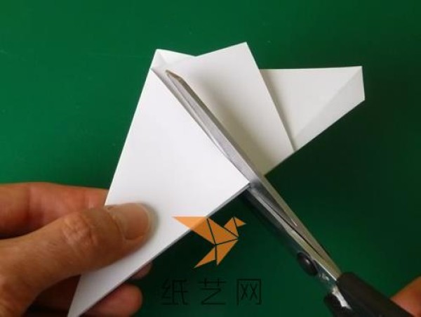 Beautiful origami five-pointed star making tutorial