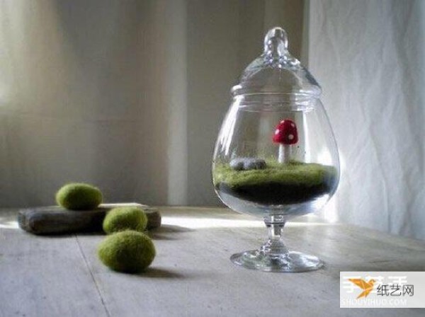 Tutorial pictures of cute style wool felt gadgets that look exquisitely crafted