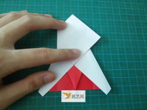 Detailed illustrated tutorial on how to fold the Christmas crane