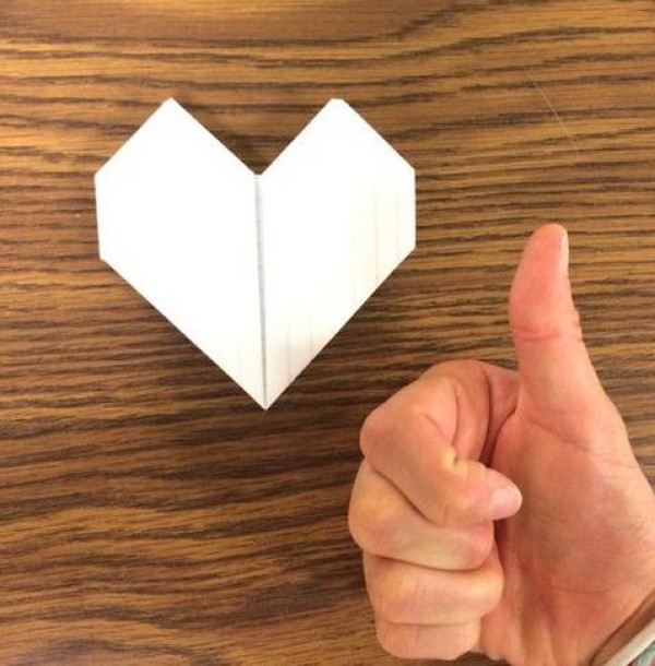 Three-minute Origami Mood Book Origami Heart Making Tutorial