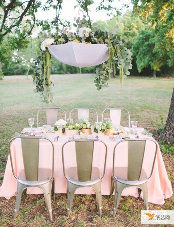 Special theme wedding decoration: Umbrellas can make weddings so beautiful