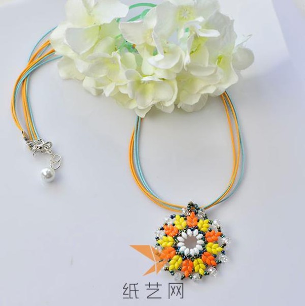 Beautiful beaded necklace making tutorial