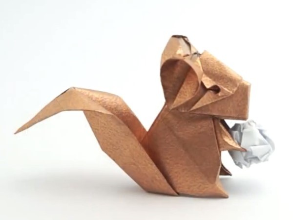 Origami Encyclopedia—Video tutorial on how to make origami chinchillas by hand