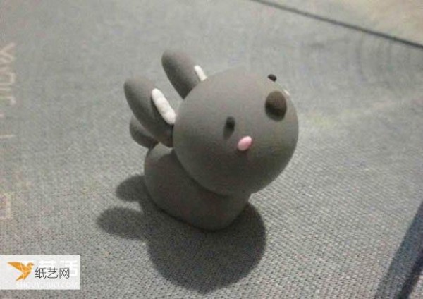 Make full use of ultra-light clay to make a particularly cute and personalized gray rabbit handmade tutorial