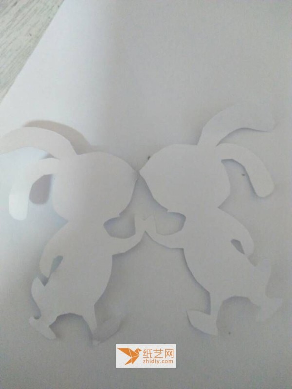 Cute and cute high five bunny paper cutting tutorial