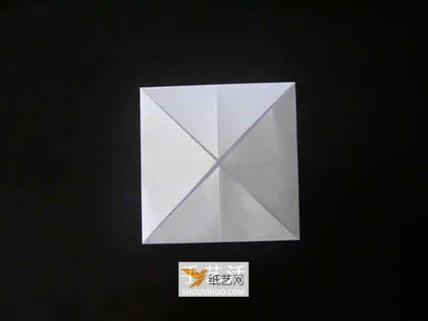 Illustration of folding method of paper square box with lid