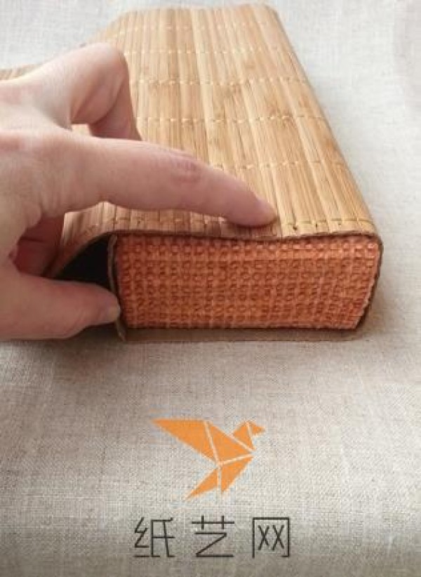 Tutorial on making a beautiful business card box out of old mats