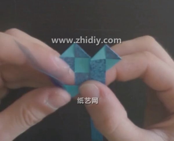 Origami video handmade tutorial for simple origami cross