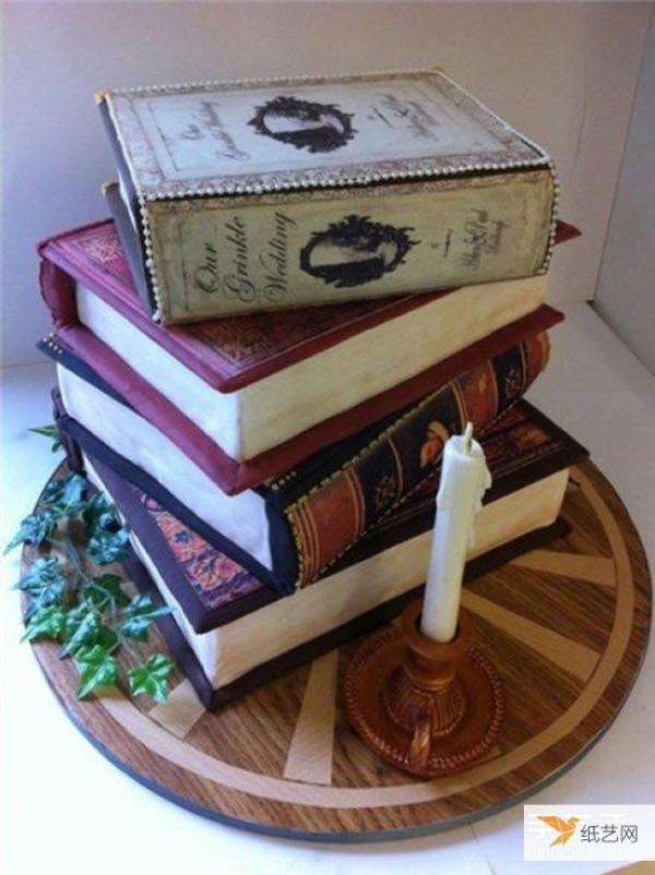 Creative book cake pictures that look like stacked books