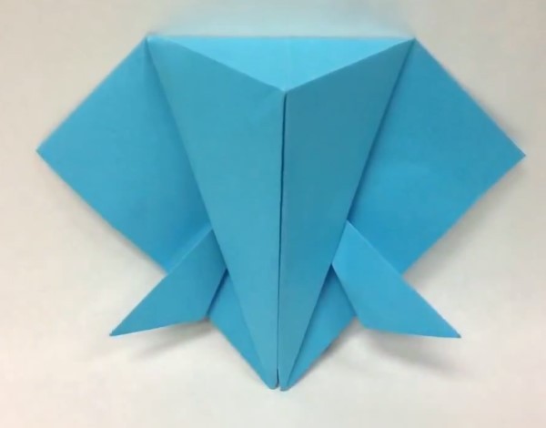 Tutorial on how to make handmade origami elephant origami box