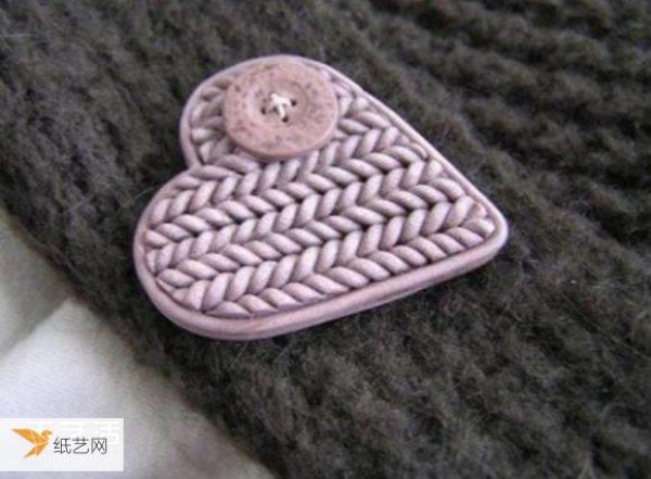 How to make a personalized braided heart brooch using polymer clay or clay