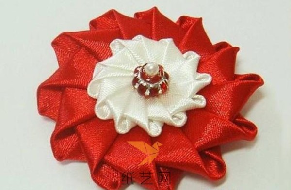 Fabric Art Red and White Flowers Making Tutorial Fabric Art Tutorial