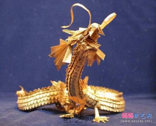 Michens real shot of handmade origami Chinese dragon combination paper art production illustrated tutorial