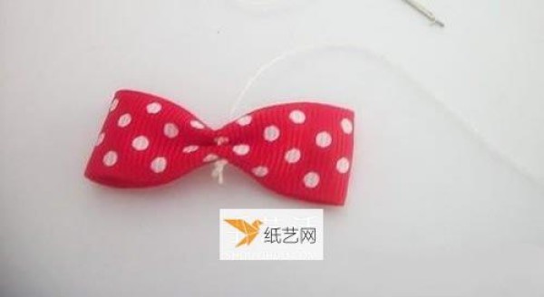 Make your own personalized bow hairpin for little girls