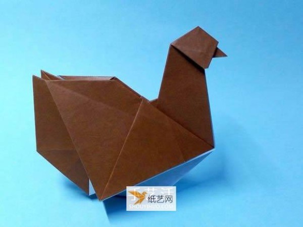 Detailed step-by-step illustration of folding a hen