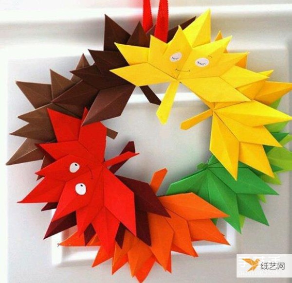 Illustration of how children use origami to fold maple leaves