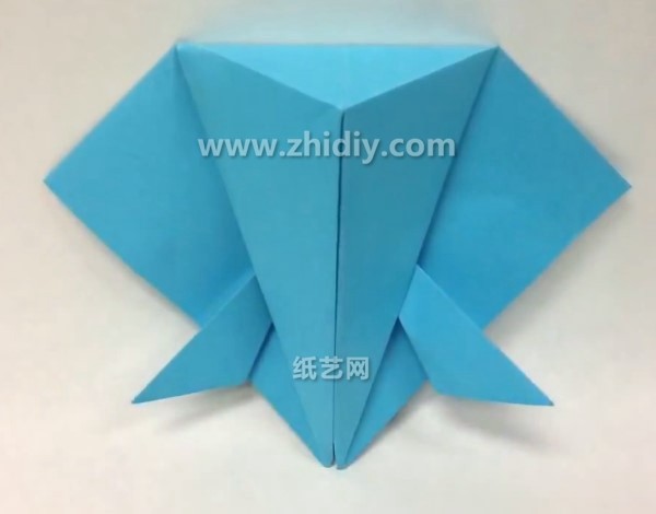 Tutorial on how to make handmade origami elephant origami box