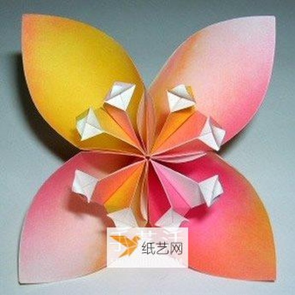 Illustration of the origami method of a beautiful four-petal flower ball