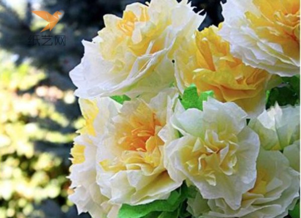 Paper art tutorial teaches you step by step how to make paper peony flowers.