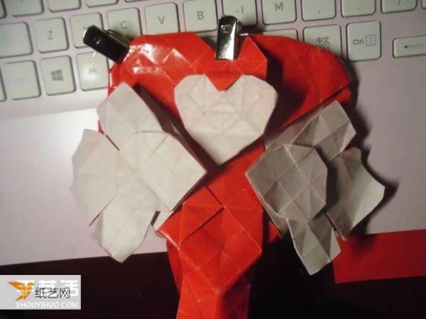 Super complicated kissing fish heart origami illustration process