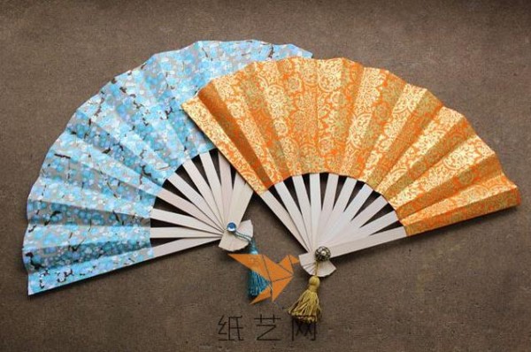 Very artistic folding fan handmade tutorial