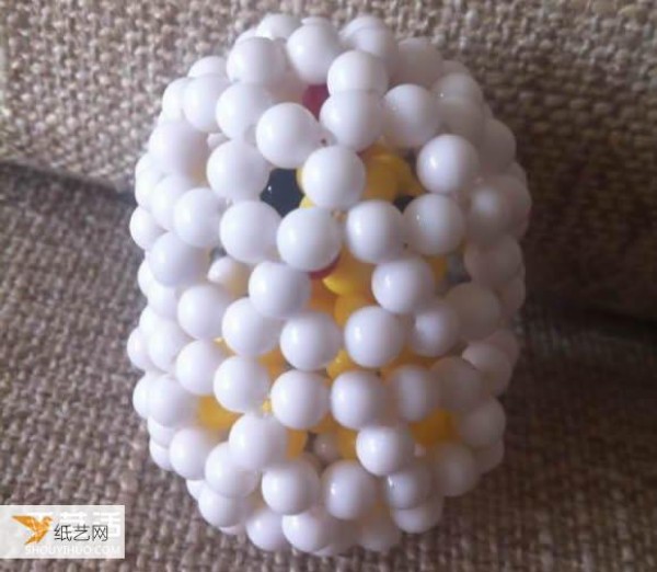 Tutorial on making hatched chick beaded handicrafts