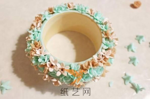 Beautiful clay flower bracelet making tutorial