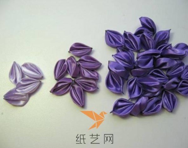 Gorgeous DIY Ribbon Flower Making Tutorial