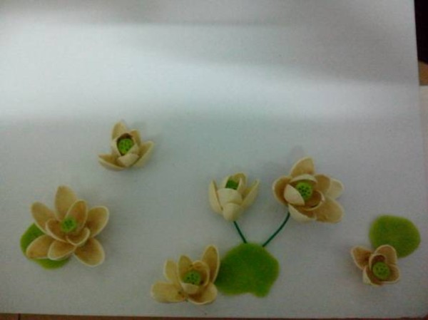 [Mid-Autumn Festival Event] Foodie Handicrafts---The Lotus Pond Discourse of Pistachio Shells