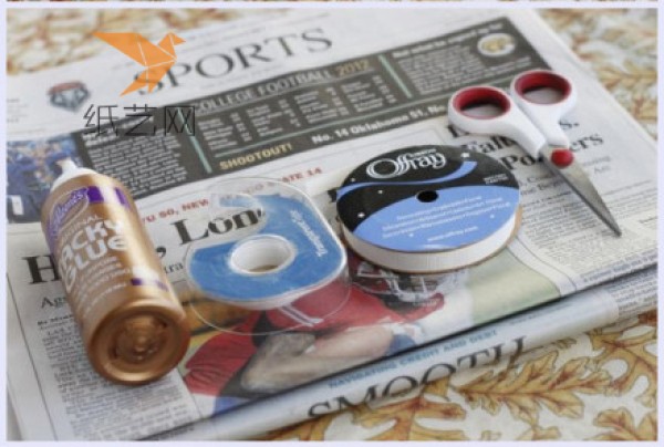 Tutorial on turning waste into treasure: a storage basket made from old newspapers