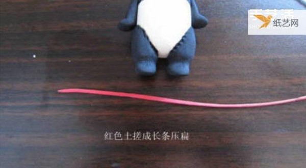 Illustrated tutorial for hand-making a personalized giant panda using ultra-light clay