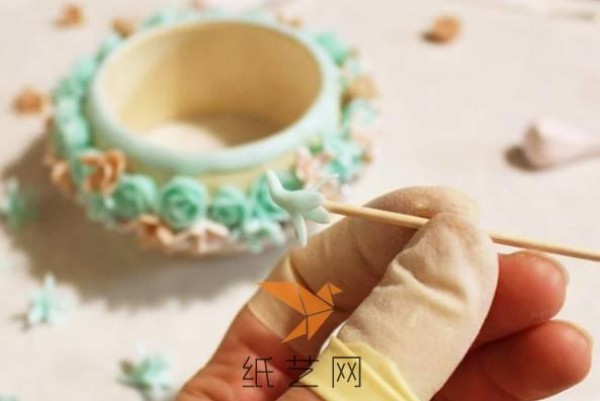 Beautiful clay flower bracelet making tutorial