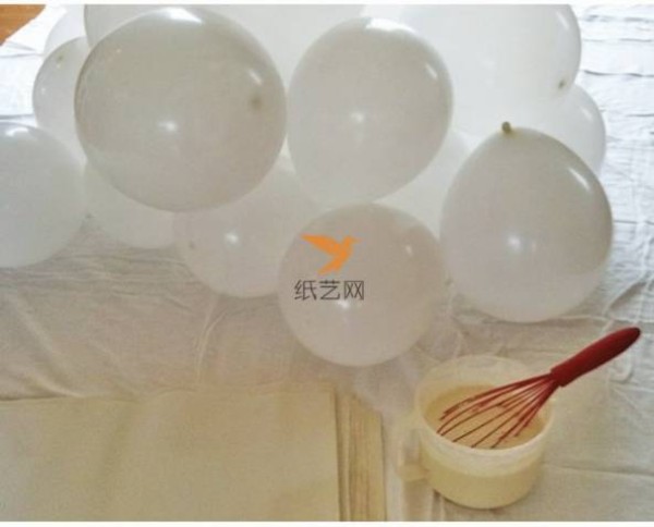 Turn waste into treasure with creative DIY clouds made from balloons