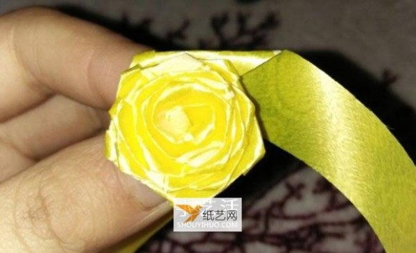 How to fold a rose ring with ribbon