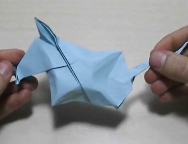 Origami video tutorial for simple origami mice